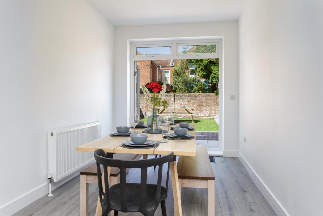 Harold House - Modern Open Plan 4 Bedroom, 3 Bathroom House In Central Southsea, Πόρτσμουθ Εξωτερικό φωτογραφία
