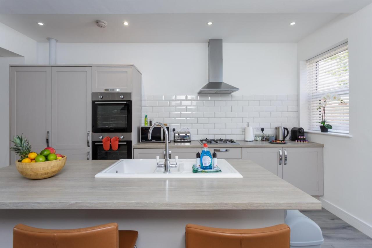 Harold House - Modern Open Plan 4 Bedroom, 3 Bathroom House In Central Southsea, Πόρτσμουθ Εξωτερικό φωτογραφία